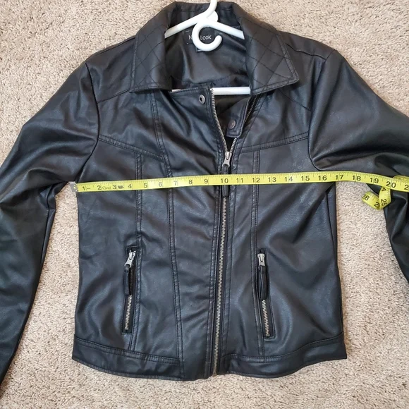 NewLook Faux Leather Jacket Size Medium. - Picture 6 of 8
